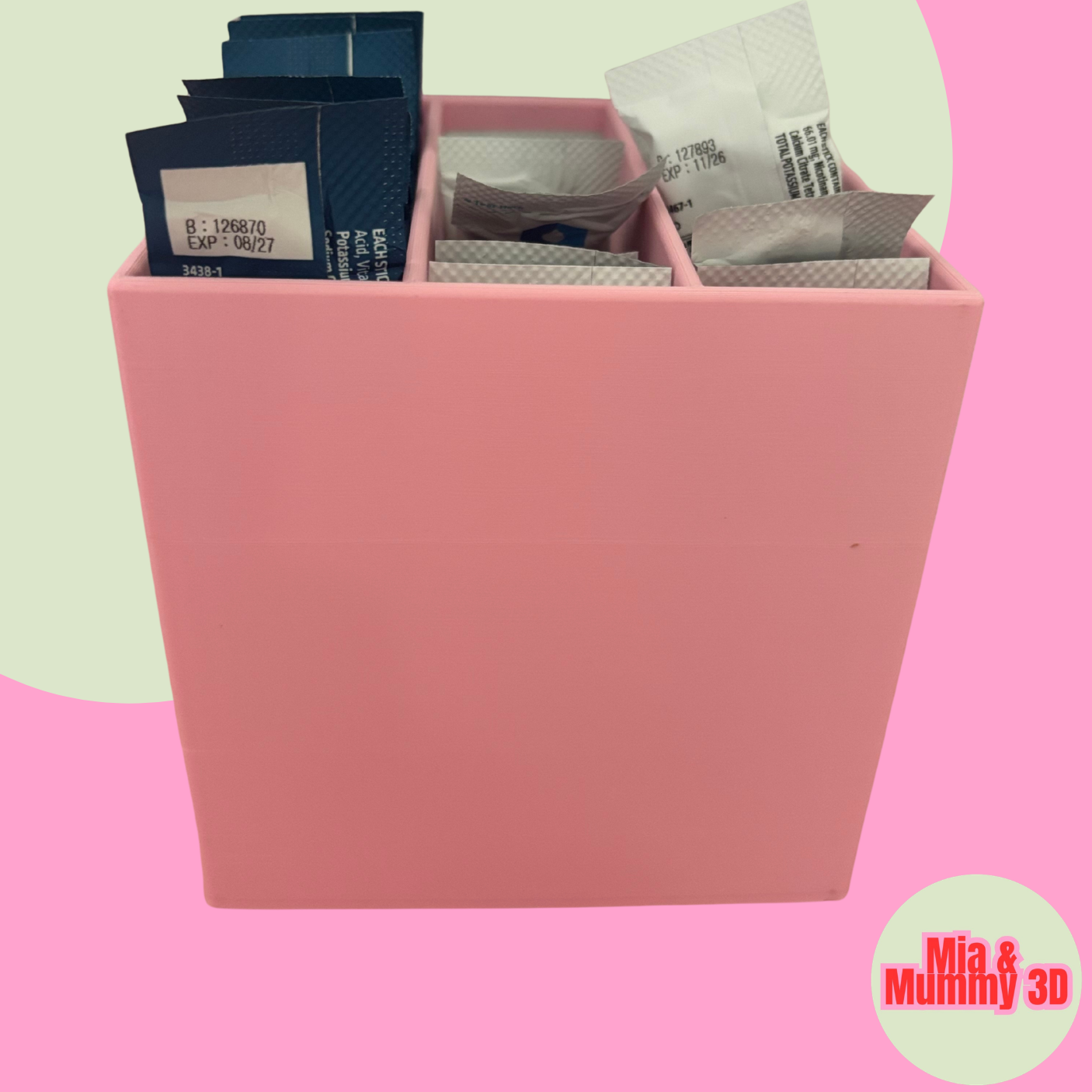 Storage container for sachets