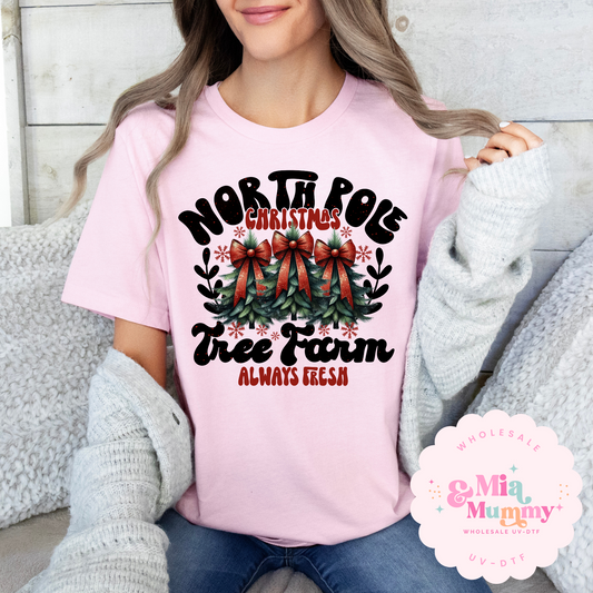 RED NORTH POLE CHRISTMAS TREE FARM - DTF